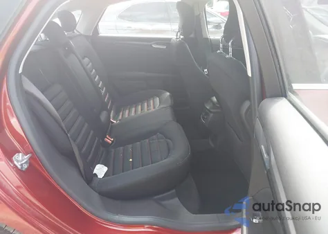 2014 Ford Fusion Se z USA, uszkodzony, nr VIN 3FA6P0H79ER387989